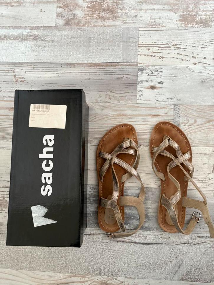 Sacha sandalen, echt leer, maat 38, Kleding | Dames, Schoenen, Zo goed als nieuw, Sandalen of Muiltjes, Overige kleuren, Ophalen of Verzenden