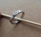 zilveren oude ring [948], Sieraden, Tassen en Uiterlijk, Ringen, Verzenden, Zo goed als nieuw, 17 tot 18, Dame