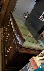 Antieke eikenhouten vitrinekast met glazen bovenkant, Antiek en Kunst, Ophalen