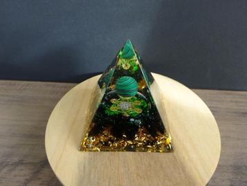 Orgonite, orgone piramide, in nieuwstaat beschikbaar voor biedingen