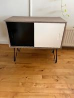 dressoir / kast met deuren, Ophalen, 150 tot 200 cm, Zo goed als nieuw, 25 tot 50 cm