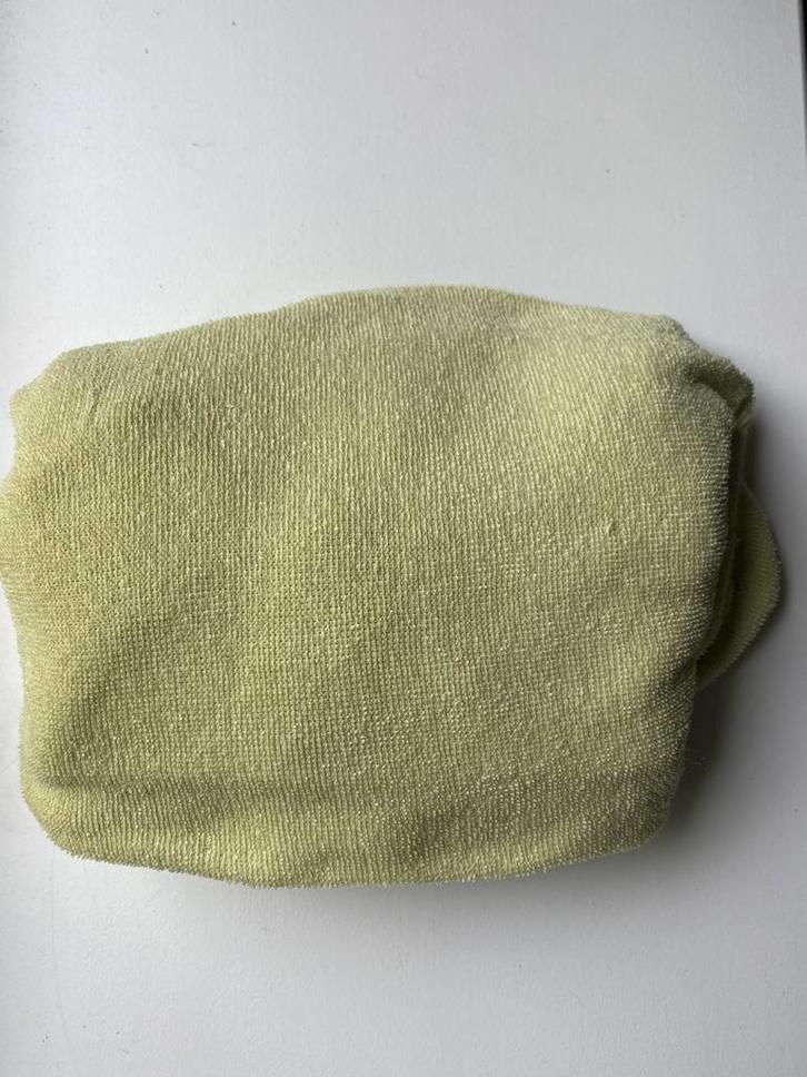 Badstof groen hoes voor aankleedkussen of wieg, Kinderen en Baby's, Kinderkamer | Beddengoed, Zo goed als nieuw, Hoeslaken of Sloop