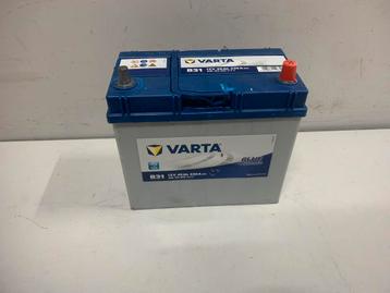 Nieuwe accu varta b31 12V 45Ah 330A