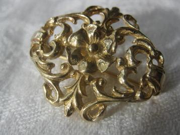 Zilveren broche, verguld. beschikbaar voor biedingen