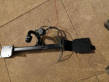Z.G.A.N  trekhaak  voor MAZDA MX-3  type  EC  1991/1998  beschikbaar voor biedingen