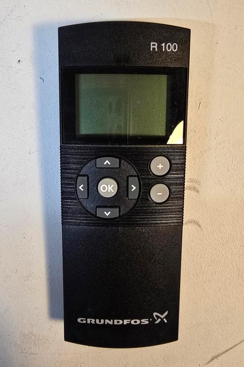 Grundfos R100 Afstandsbediening, Doe-het-zelf en Verbouw, Meetapparatuur, Zo goed als nieuw, Afstand, Ophalen of Verzenden