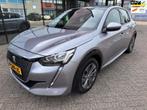 Peugeot E-208 EV Allure 50 kWh / SO91% / Carplay / Camera, 136 pk, Gebruikt, Leder en Stof, 136 min