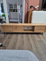 nog in zeer goed staat b175 h40 d30, Huis en Inrichting, Kasten | Dressoirs, Ophalen of Verzenden, Zo goed als nieuw, 25 tot 50 cm