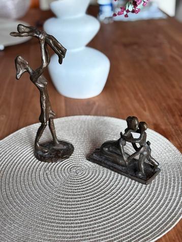 Bronzen Beeldjes Moeder en Kind - Set van Twee beschikbaar voor biedingen