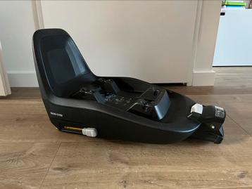 Maxi cosy FamilyFix one i-size base beschikbaar voor biedingen