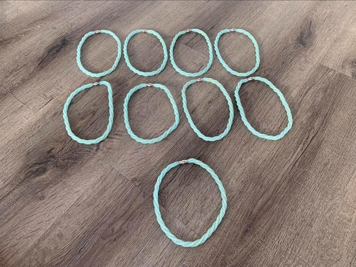 Partij 9 stuks magnetische kettingen blauw ZK59/1, Sieraden, Tassen en Uiterlijk, Kettingen, Nieuw, Kunststof, Blauw, Ophalen of Verzenden