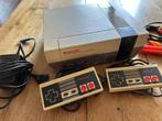 Nintendo NES +2 controllers, 5 games, pistool & HDMI adapter, Spelcomputers en Games, Spelcomputers | Nintendo NES, Ophalen, Gebruikt