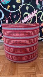 Kelim poef, Huis en Inrichting, Banken | Voetenbanken en Poefen, Ophalen of Verzenden, Zo goed als nieuw, Rond