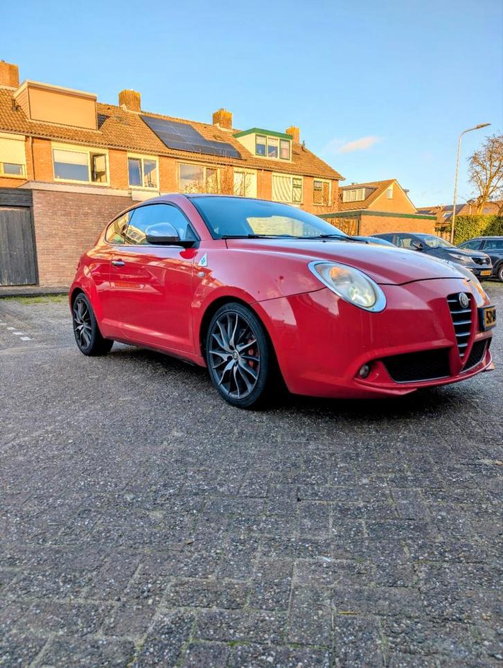 Alfa Romeo MiTo 1.4 Turbo 114KW 2008 Rood, Auto's, Alfa Romeo, Particulier, MiTo, ABS, Airbags, Airconditioning, Android Auto