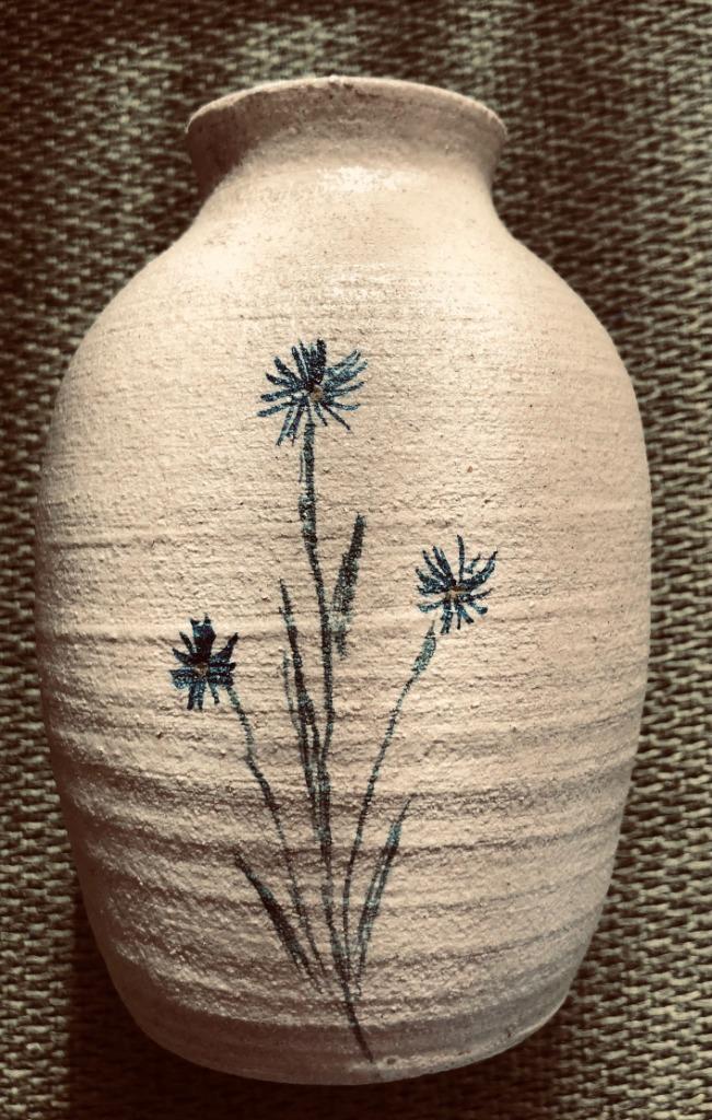 Klein beige kruikje, Huis en Inrichting, Woonaccessoires | Overige, Zo goed als nieuw, Ophalen of Verzenden