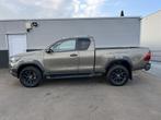 Toyota HiLux 2.8 D-4D Xtra Cab Invincible Automaat NEW MODEL, Auto's, Toyota, Automaat, Euro 6, 2065 kg, Bedrijf