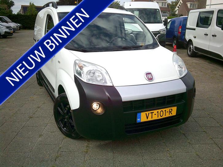 Fiat Fiorino 1.3 MJ SX VOORZIEN VAN AIRCO+CRUISE+AUTOMAAT !, Auto's, Bestelauto's, Bedrijf, Te koop, ABS, Airconditioning, Alarm