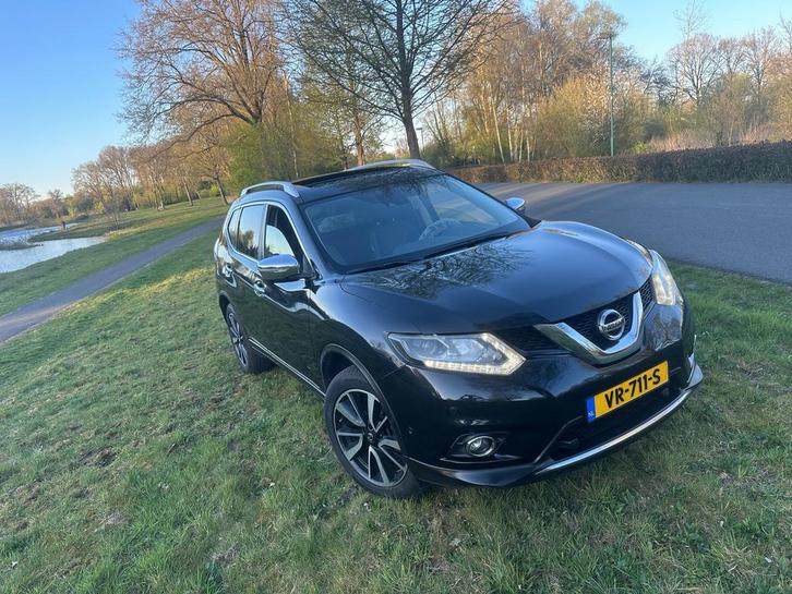 Nissan X-trail Xtrail 2015, Auto's, Bestelauto's, Particulier, ABS, Airbags, Bluetooth, Elektrische buitenspiegels, Panoramadak