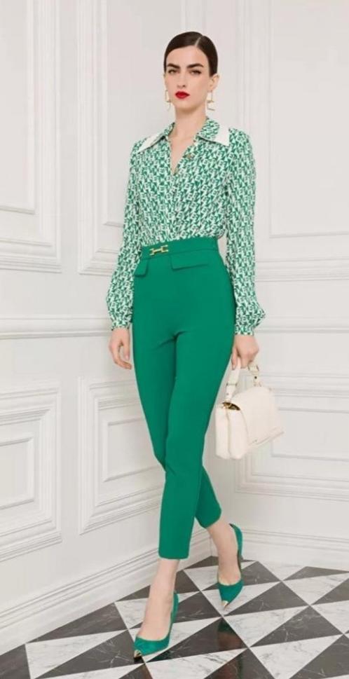 ELISABETTA FRANCHI Groen goud logo pantalon Mt IT 44 - Eu 38, Kleding | Dames, Broeken en Pantalons, Zo goed als nieuw, Maat 38/40 (M)