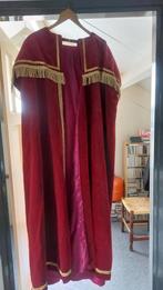 Compleet Sinterklaaspak (excl. staf), Ophalen, Gedragen