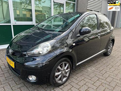 Toyota Aygo 1.0-12V Dynamic Navigator - AIRCO - 5 DRS - NAP, Auto's, Toyota, Bedrijf, Te koop, Aygo, ABS, Airbags, Airconditioning