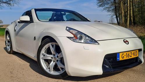 Nissan 370Z 3.7 V6 338pk 2010 Roadster Automaat Nieuwe APK, Auto's, Nissan, Bedrijf, 370Z, ABS, Airbags, Alarm, Bluetooth, Boordcomputer