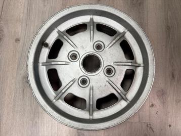 PORSCHE 914 Mahle velg, 4 gaats, 4 x 130 LET OP: losse velg beschikbaar voor biedingen
