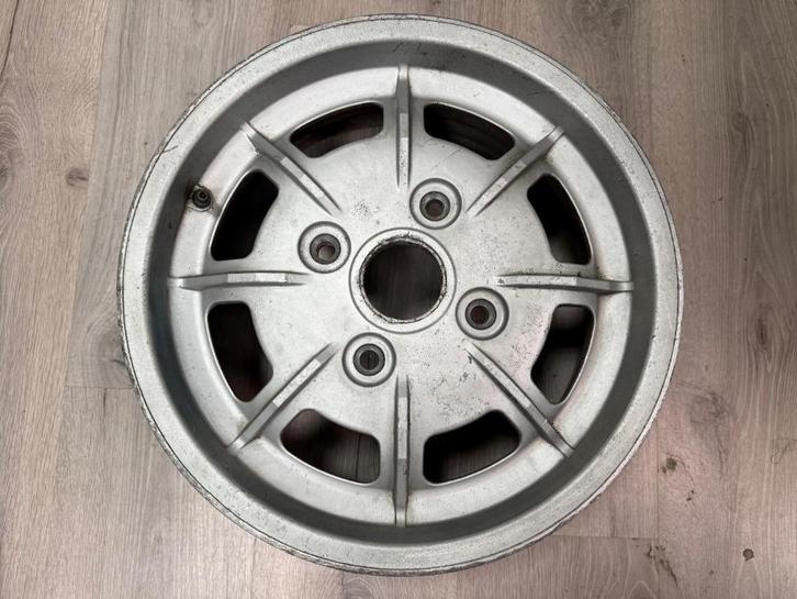 PORSCHE 914 Mahle velg, 4 gaats, 4 x 130 LET OP: losse velg, Auto-onderdelen, Banden en Velgen, Velg(en), Winterbanden, 15 inch