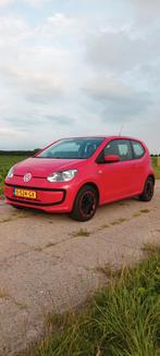 Volkswagen up! 1.0 44KW 2013 Rood, Auto's, Volkswagen, Voorwielaandrijving, Stof, Up!, 840 kg