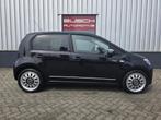 Volkswagen Up! 1.0 5 deurs Black Up! BlueMotion VAN 2e EIG, Voorwielaandrijving, Euro 5, Stof, Gebruikt
