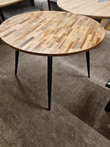 Ronde Eettafel NIEUW!  hoogte 77cm diameter 110cm beschikbaar voor biedingen