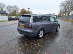 Mitsubishi Grandis 2.0 DI-D Intense 7 zitter Motor schade, Auto's, Mitsubishi, Voorwielaandrijving, Euro 5, 15 km/l, Gebruikt