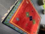 Te koop: mooi wollen vloerkleed, Huis en Inrichting, Stoffering | Tapijten en Kleden, Ophalen, Gebruikt, 200 cm of meer, Licht retro