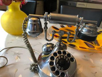 PRACHTIGE MOOIE OUDE STAANDE TELEFOON EEN BLIKVANGER IN HUIS beschikbaar voor biedingen