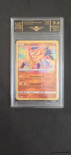 Zamazenta amazing rare, Hobby en Vrije tijd, Verzamelkaartspellen | Pokémon, Ophalen of Verzenden, Zo goed als nieuw, Losse kaart