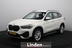 BMW X1 sDrive18i Executive Edition | Head-up Display | Sport, Met garantie (alle), Wit, Origineel Nederlands, Bedrijf