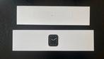 Apple Watch - Gebruikt, IOS, Ophalen of Verzenden, Waterdicht, Zilver
