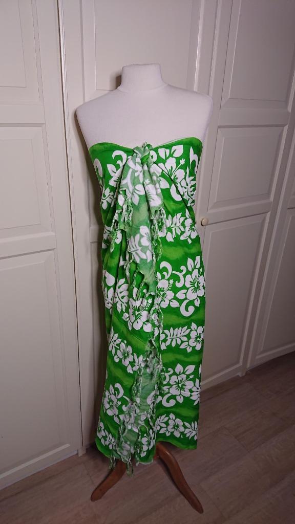 Verschillende pareo sarong sauna omslagdoek hamamtowel, Kleding | Dames, Badmode en Zwemkleding, Zo goed als nieuw, Overige typen