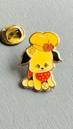Schattige Dieren Pin - Hond met Bloemen, Verzamelen, Speldjes, Pins en Buttons, Ophalen of Verzenden, Zo goed als nieuw, Dier of Natuur
