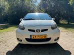 Toyota Aygo 2011, Voorwielaandrijving, Euro 5, Stof, Handgeschakeld