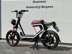 AGM Goccia-25km-20Ah Wit demo elektrische brommer, Fietsen en Brommers, Snorfietsen en Snorscooters, Ophalen of Verzenden, Zo goed als nieuw