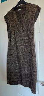 zwarte jurk met goude glitters M, Ophalen of Verzenden, Gedragen, Zwart, Boven de knie