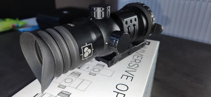 Immersive Optics 14x50 MDE scope, Sport en Fitness, Schietsport-accessoires, Zo goed als nieuw, Ophalen
