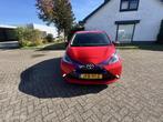 Toyota Aygo 1.0 VVT-i x-play Purple edition, Auto's, Voorwielaandrijving, Euro 5, Gebruikt, Start-stop-systeem