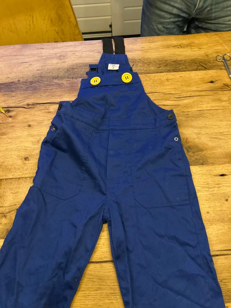 Mario Carnavalspak - Maat 140, Kinderen en Baby's, Carnavalskleding en Verkleedspullen, Ophalen, Zo goed als nieuw