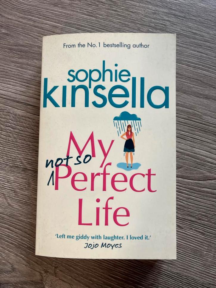 Mijn zogenaamd perfecte leven - Sophie Kinsella, Boeken, Romans, Gelezen, Europa overig, Ophalen of Verzenden
