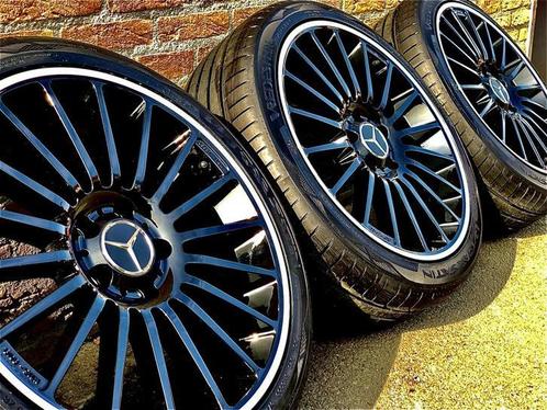 Mercedes A B C CLA velgen 18 inch zwart met nieuwe banden!, Auto-onderdelen, Banden en Velgen, Banden en Velgen, Zomerbanden, 18 inch