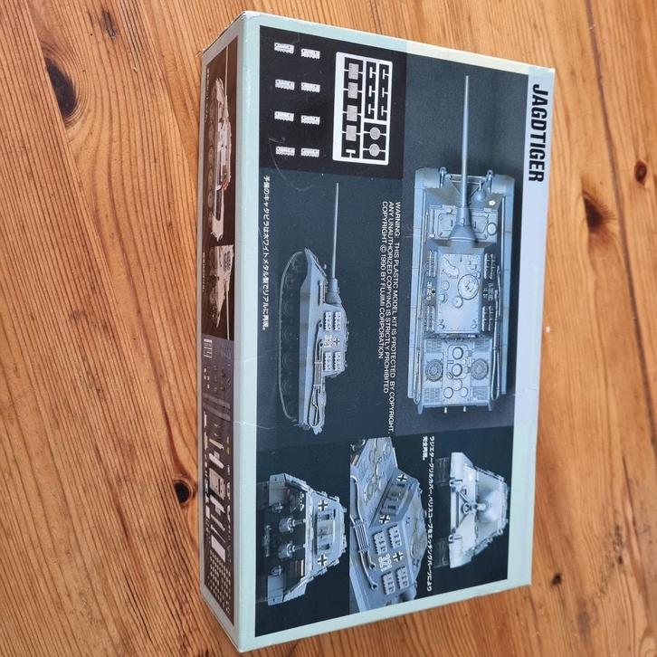 Zeldzame Jagdtiger Bouwpakket - Nieuw in Doos!, Hobby en Vrije tijd, Modelbouw | Auto's en Voertuigen, Ophalen of Verzenden