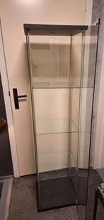 Vertrienekast, Ophalen, Gebruikt, 25 tot 50 cm, 150 tot 200 cm