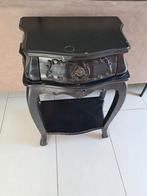 Zwart kastje opknapper, Ophalen, Minder dan 50 cm, Gebruikt, 1 of 2 laden